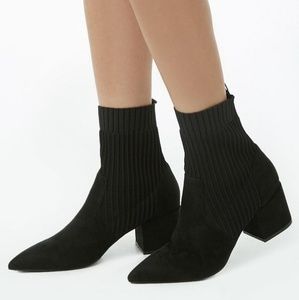 Ribbed Suede Ankle Boots